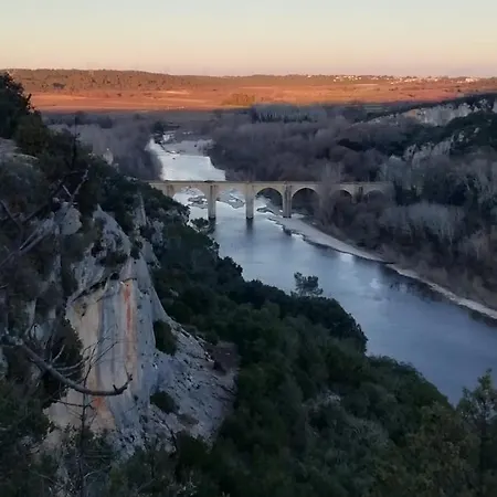 Сasa de vacaciones Le Patio Du Murier Vers Pont du Gard
